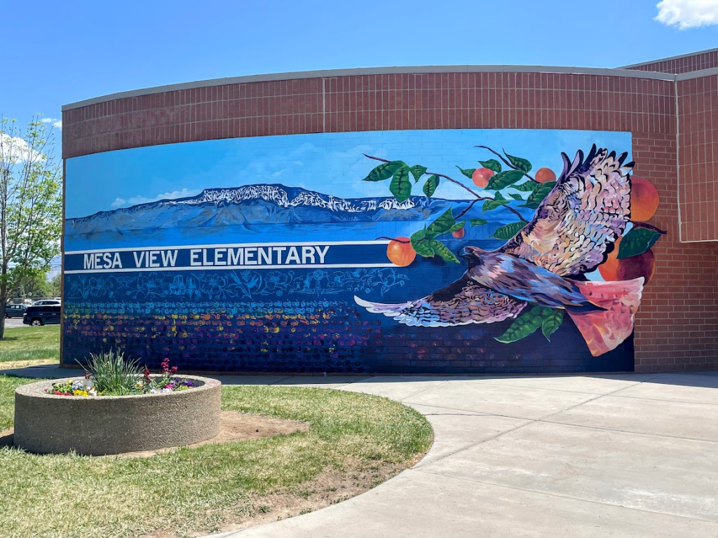 Mesa View Elementary school mural