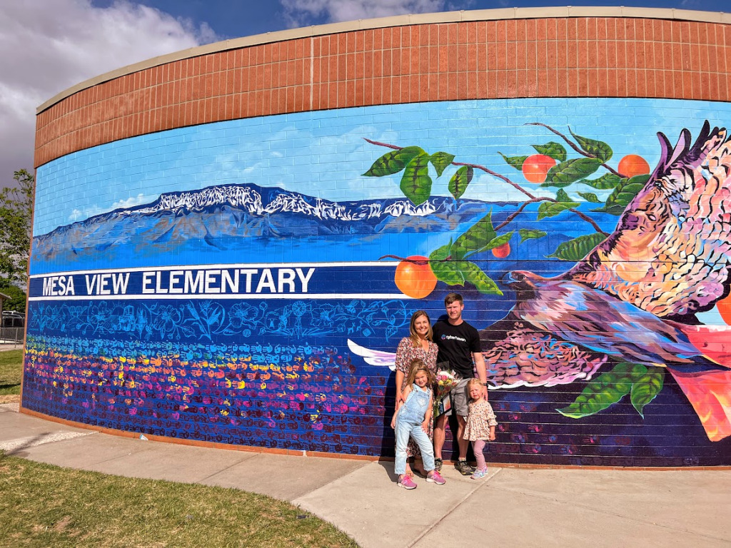 Mesa View Elementary school mural